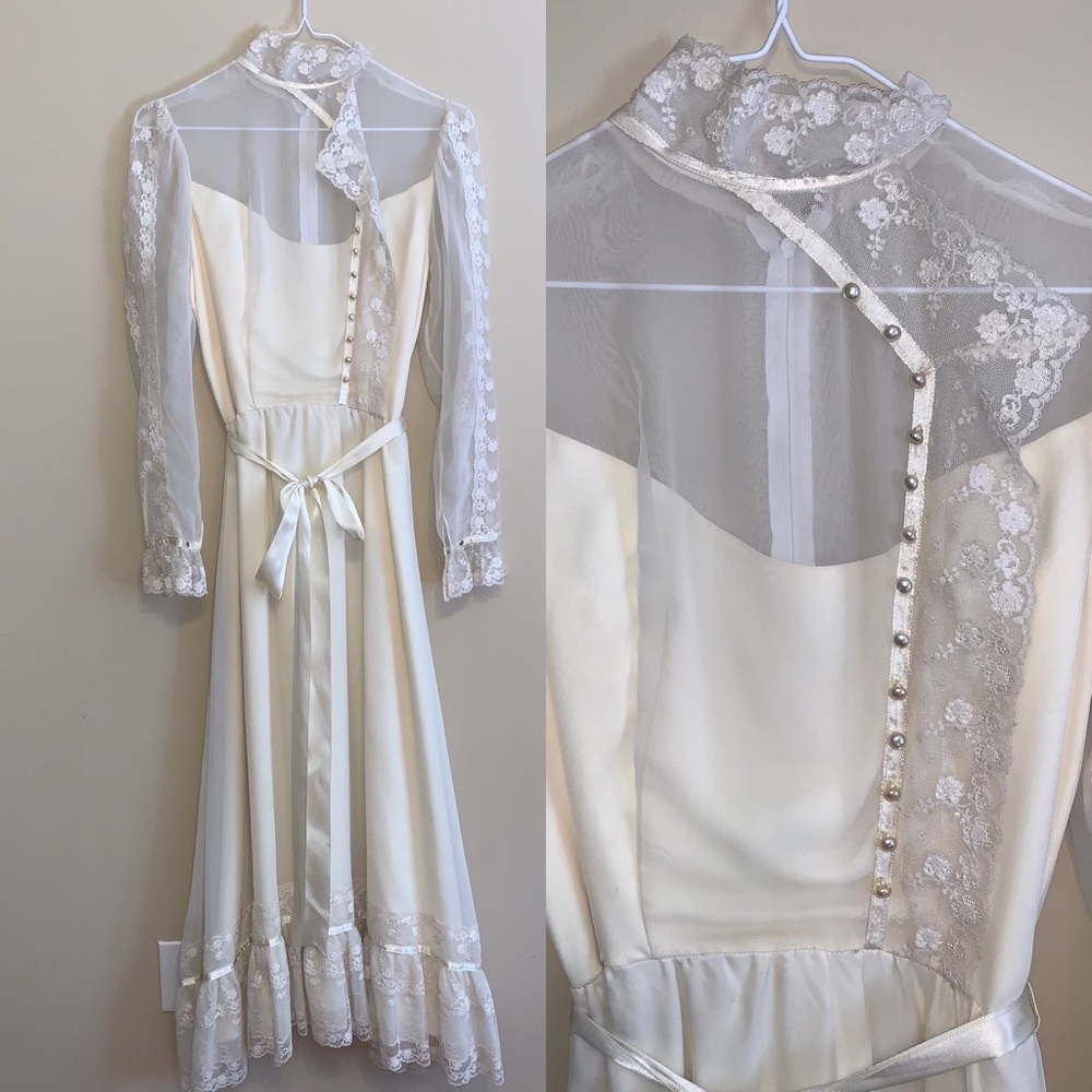 Vintage Wedding Dress 60s 70s Small Petite